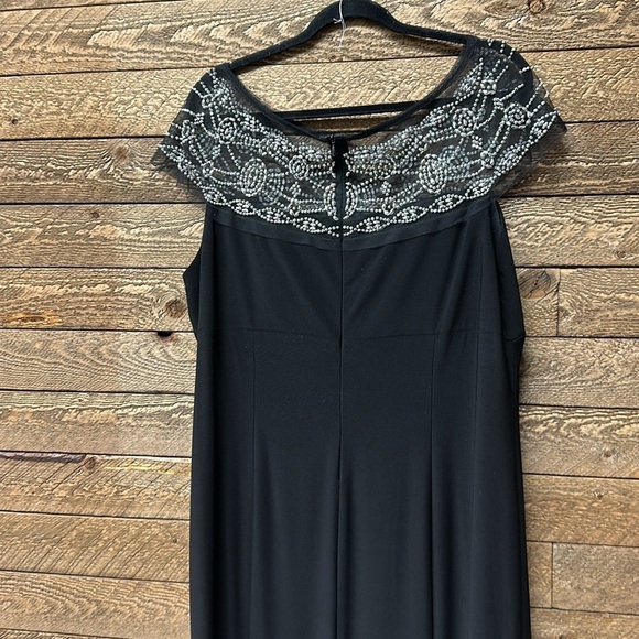 R&M Richards Beaded Bodice Long Evening Gown Size 20 - Picture 6 of 7